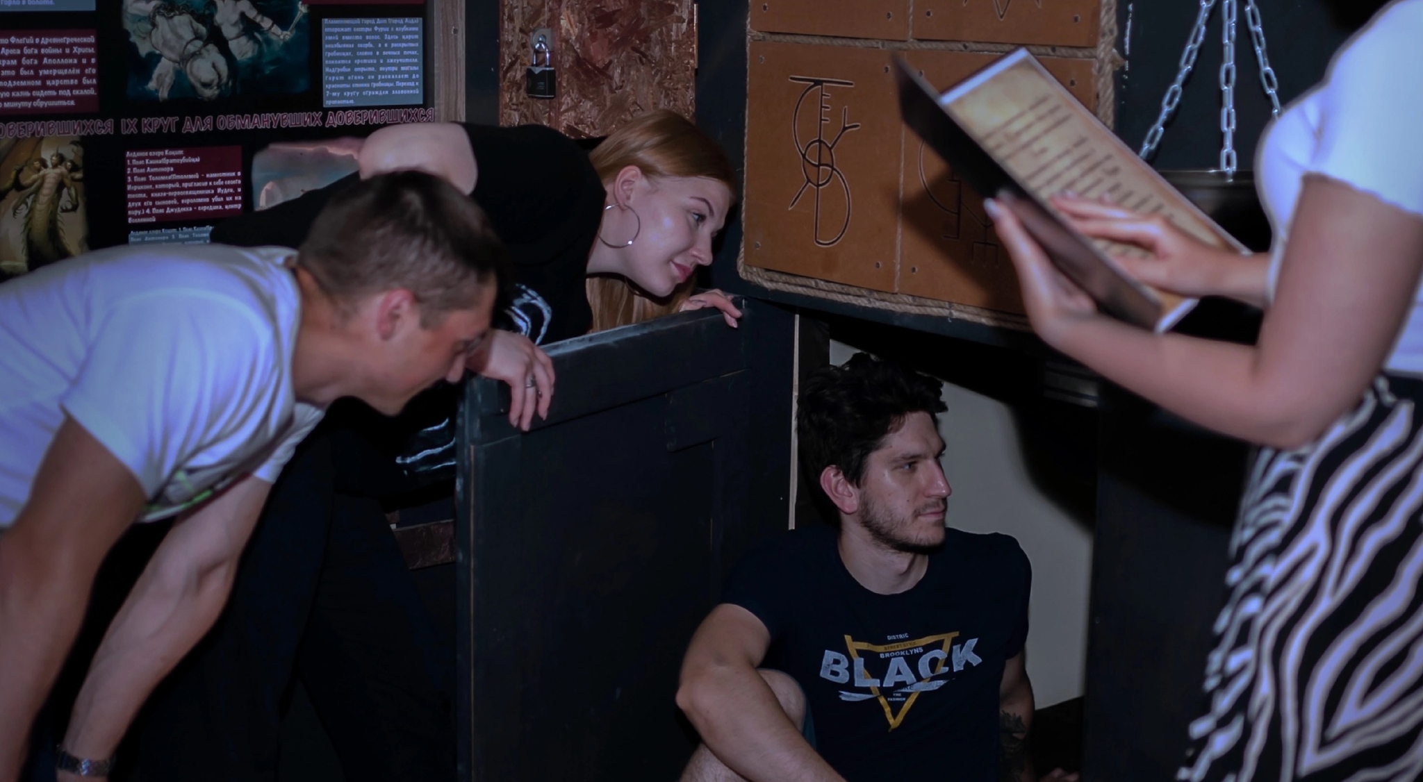 перформанс Судный день в Кирове фото 0